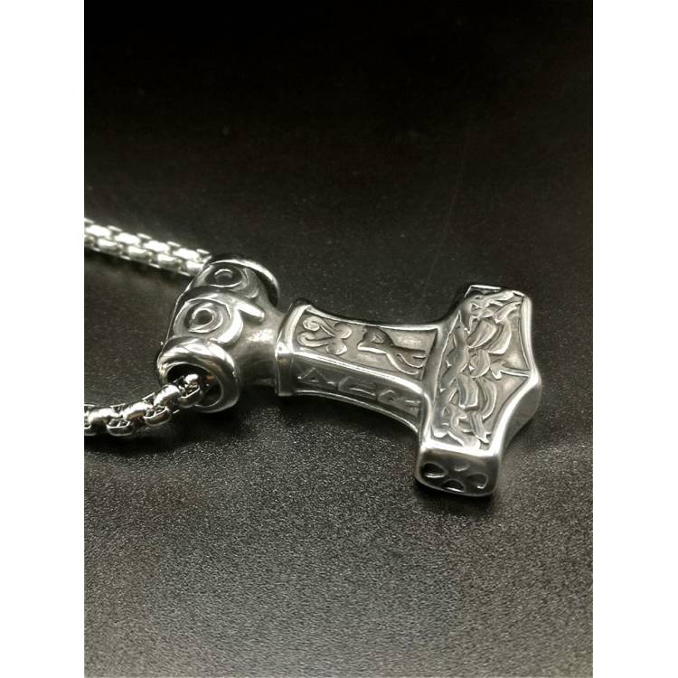Collier marteau de Thor Celtique couleur argent en acier inoxydable 316L