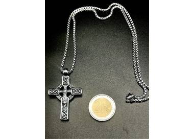 Collier et pendentif celtique croix Nimbée couleur argent en acier inoxydable
