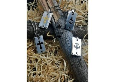 Collier et médaillon couleur argent fleur de lys noire en acier inoxydable