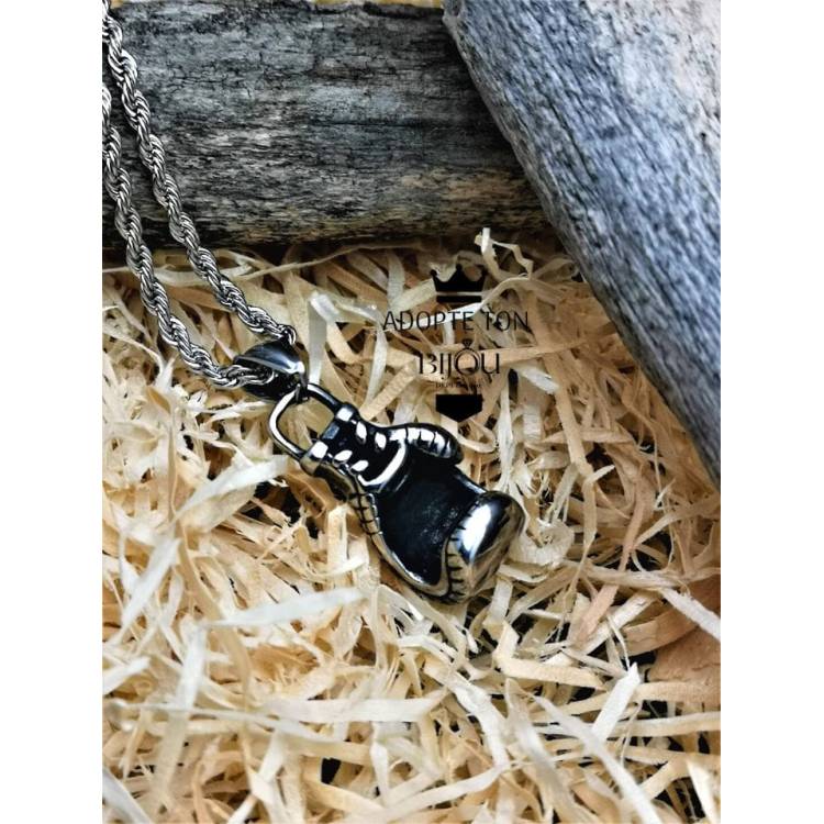 Collier et pendentif Gant de Boxe Rocky couleur argent en acier inoxydable