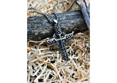 Collier et pendentif celtique croix Nimbée couleur argent en acier inoxydable