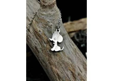 Collier tendance chien Snoopy couleur argent en acier inoxydable 316L pour femme