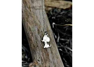 Collier tendance chien Snoopy couleur argent en acier inoxydable 316L pour femme