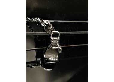 Collier et pendentif Gant de Boxe Rocky couleur argent en acier inoxydable