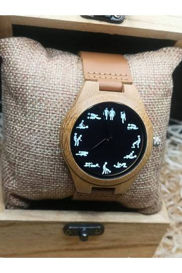 Montre en bois Kamasutra création artisanale pour homme et femme