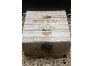 Montre en bois Kamasutra création artisanale pour homme et femme