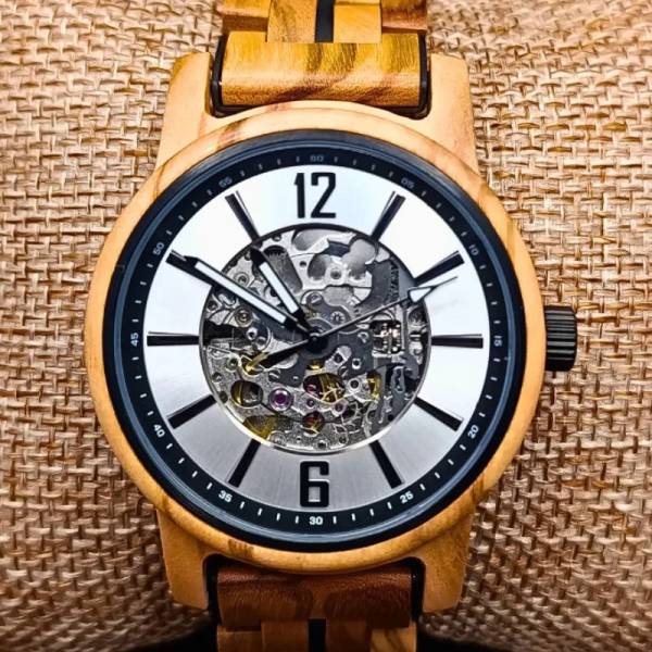 Montre en bois artisanale automatique Amour Fou accessoire de mode