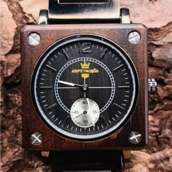 Montre en bois carrée | l'épure du temps sombre | élégance géométrique