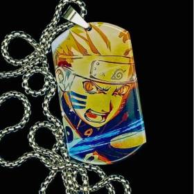 collier manga naruto de konoha en mode biju