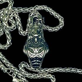 collier tête d'anubis avec sa chaîne bijouterie
