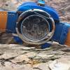 montre en bois résine automatique bleu artisanale