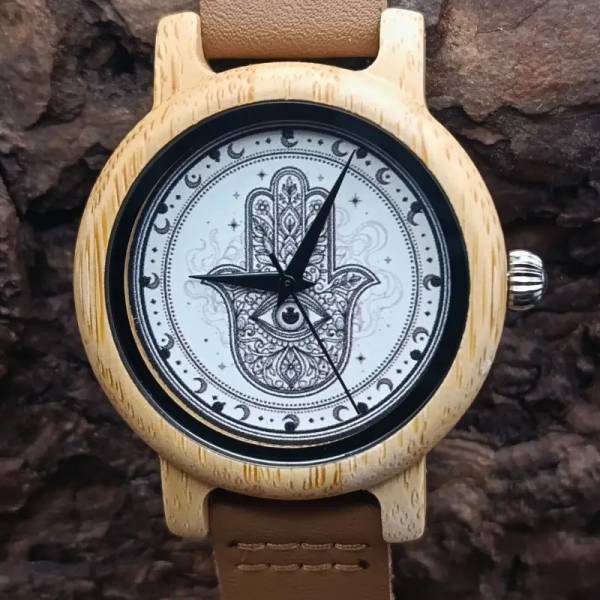 montre en bois de protection fatma