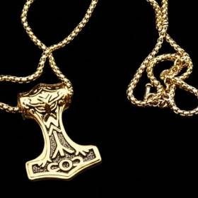 collier viking Mjölnir avec ses runes de protection