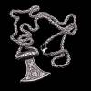 collier viking fer de hache des neuf mondes
