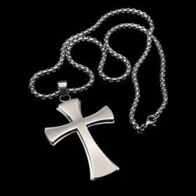 collier en acier templier avec sa chaine